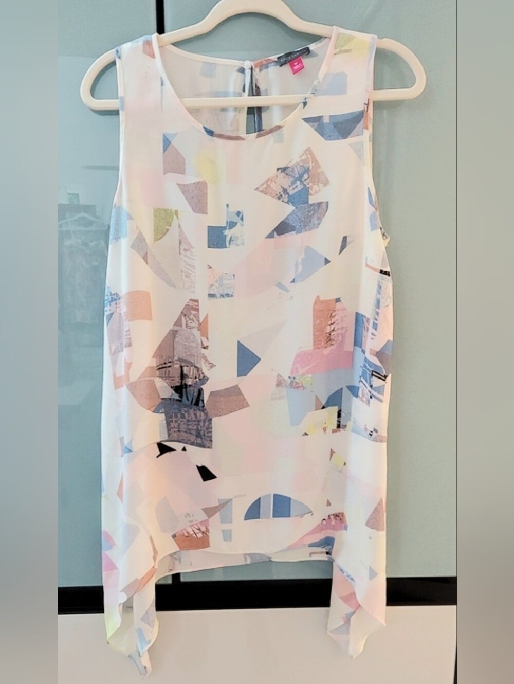 Vince Camuto Top, Size M, Abstract Sheer, Oversized, Sharkbite Hem